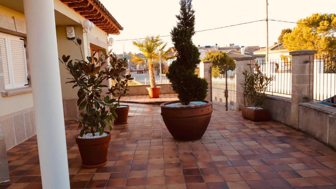 Gallart - Turistico Rural La Pobla de Cervoles Exterior foto
